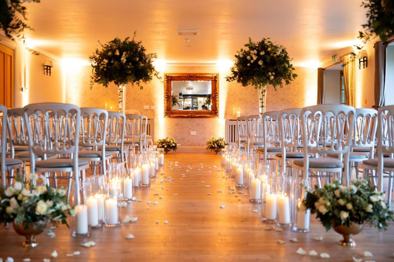 Tottington Manor Hotel Henfield ภายนอก รูปภาพ