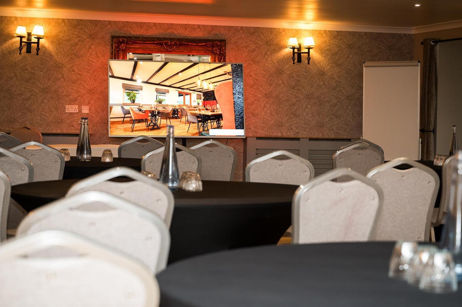 Tottington Manor Hotel Henfield ภายนอก รูปภาพ