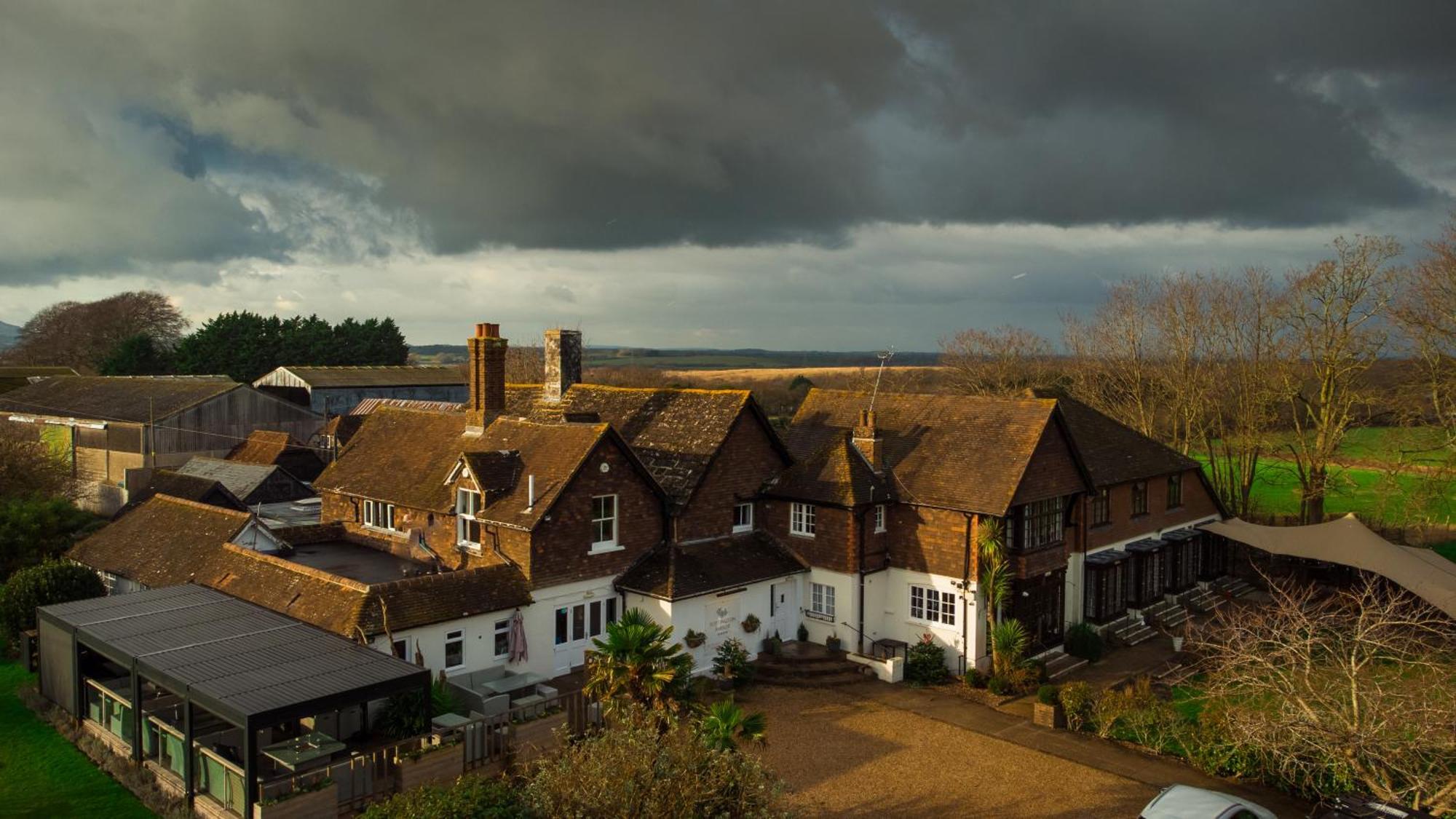 Tottington Manor Hotel Henfield ภายนอก รูปภาพ
